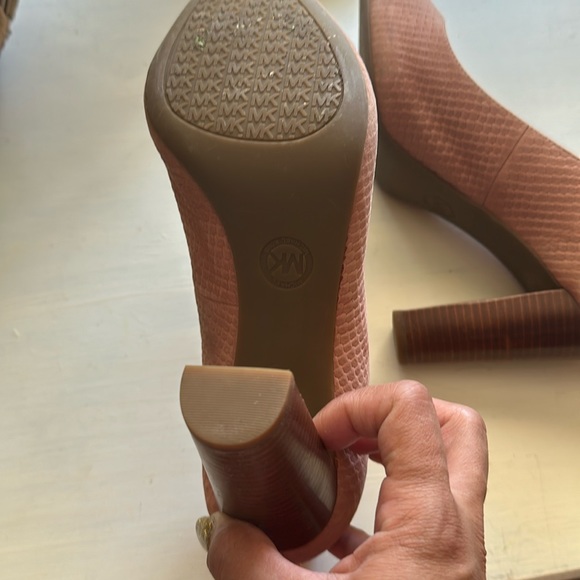 Michael Kors python embroidered rose pink wood chunky heels - Picture 13 of 14